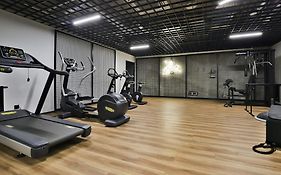 Bright Blue Studio In Gdansk With Free Access To The Gym By Noclegi Renters